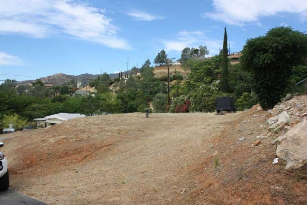 Views Views Views! Villa Wofford Heights Bagian luar foto
